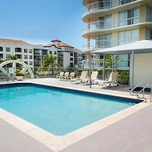 Hotel Beachcomber International, Gold Coast