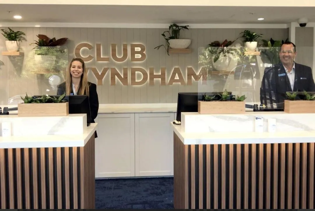 Wyndham Resort Kirra Beach Gold Coast